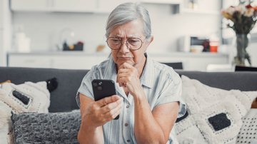 Como evitar golpes no WhatsApp e telefone? Jogo do Google ensina idosos