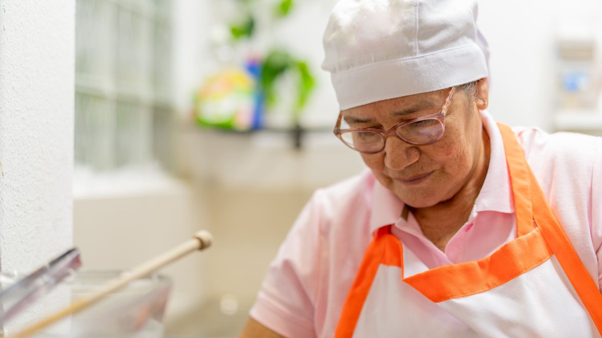 Para o mercado absorver os profissionais mais velhos, a educação contínua (lifelong learning) deve ser prioridade - Envato