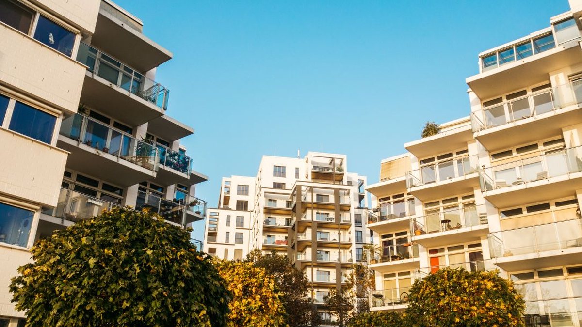 Nos últimos 12 meses, o preço dos imóveis aumentou quase 20% - Envato