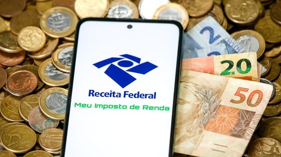 Público-alvo da medida recebe valores próximos de um ou dois salários mínimos mensais - Adobe Stock