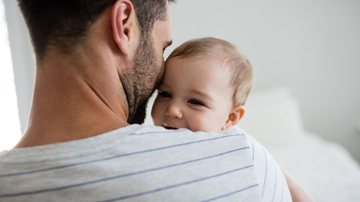 Legislação amplia licença-paternidade de 5 para 20 dias - Adobe Stock