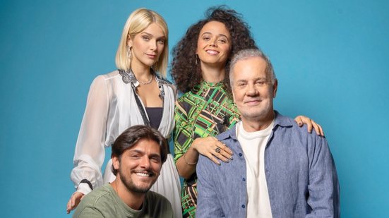 Comédia Baixa Sociedade está em cartaz desde janeiro - Reprodução/Instagram via @luizguimaraesoficial