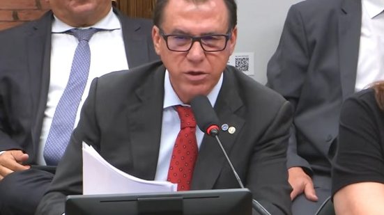 Ministro diz que jornada de 36 horas segue no horizonte, mas com transição mais longa - Reprodução/Youtube TV Câmara