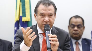 Marinho diz que prefere trabalhar a redução de jornada para 40 horas semanais em vez de 36 horas - Vinicius Loures / Câmara dos Deputados