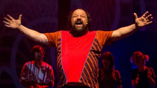 O músico, conhecido entre colegas como Mitsu, não resistiu à evolução de um quadro de diabetes avançada - Reprodução/@Instagram barbatuques