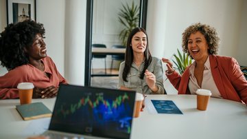 Disparidade entre os gêneros ainda é grande, mas o avanço das mulheres é gradual e constante - Envato