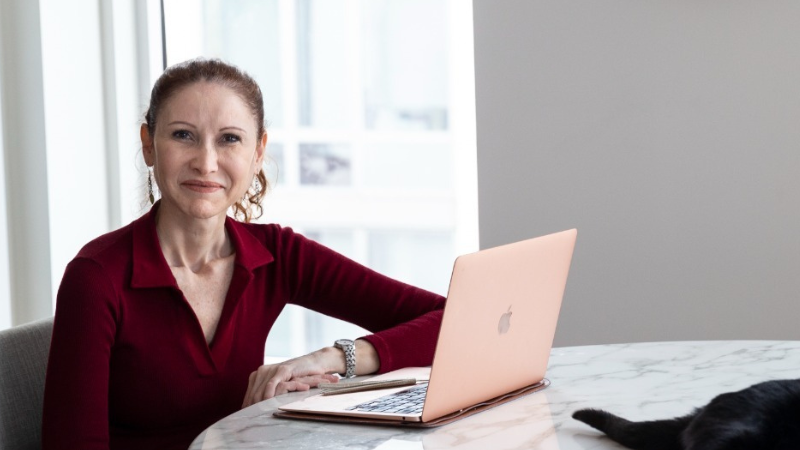 Natalia Pasternak analisa o machismo na ciência e defende o uso de evidências em políticas públicas - Arquivo pessoal