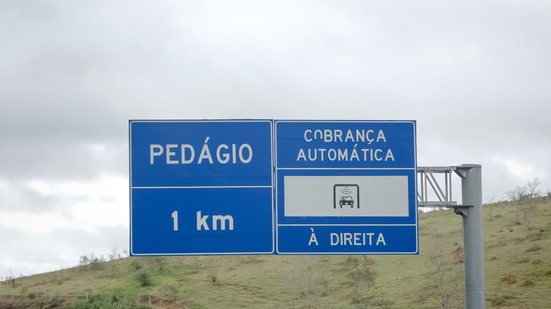 Executivo diz que multas são 'abusivas' e favorecem as empresas - Adobe Stock