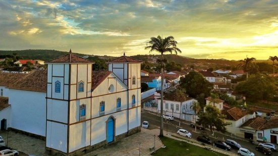 Pirenópolis, em Goiás, é uma opção de cidade histórica e cultural para o feriado - Governo de Goiás