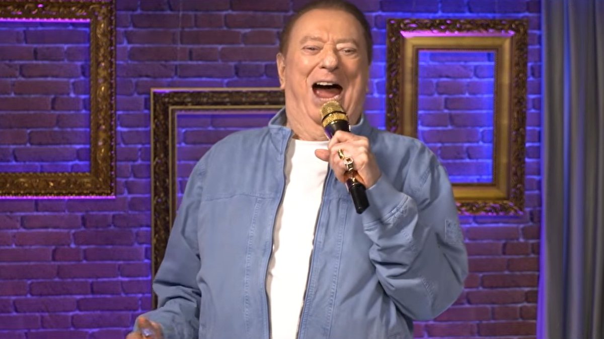 Apresentador agradeceu a fidelidade do seu público, na estreia do programa - Reprodução/Youtube