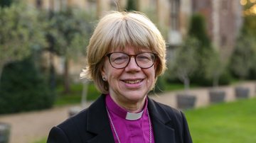 Em seu primeiro discurso, Sarah Mullally pediu paz em regiões devastadas pela guerra - Reprodução Lambeth Palace