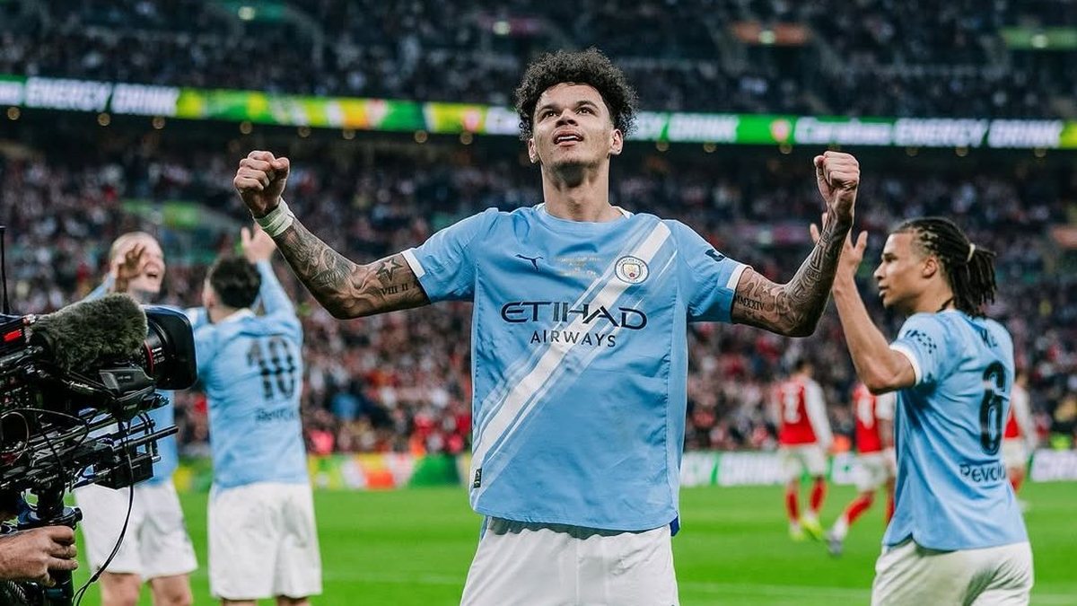 Final da Copa da Liga Inglesa foi disputada na tarde deste domingo (22) - Reprodução/Instagram @mancity