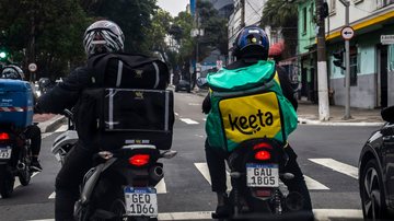 Move Motos é a nova iniciativa do governo para financiar motos de entregadores por aplicativo - Adobe Stock