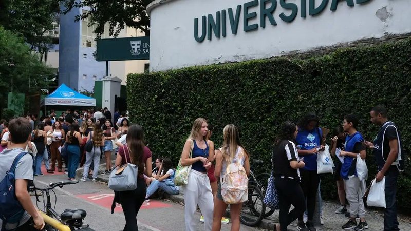 As instituições, públicas e privadas, têm 90 dias para se adaptar às novas diretrizes - Fernando Frazão/Agência Brasil