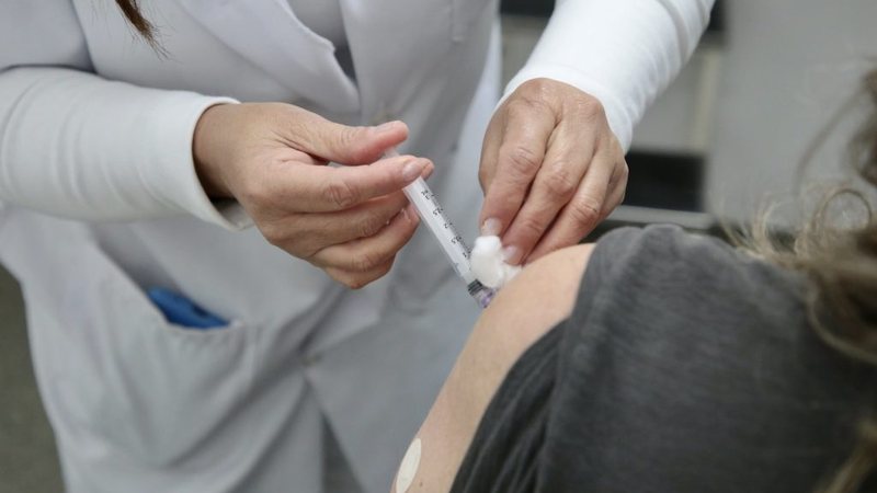 O registro foi de um homem de 42 anos, residente na Guatemala e com histórico de vacinação - Divulgação/Secretária de Saúde do Estado de São Paulo