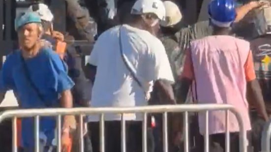 Vídeo que circula nas redes sociais mostra a tentativa de resgate - Reprodução/Instagram