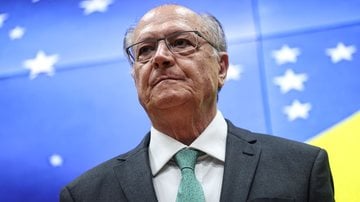 Geraldo Alckmin afirmou que o Brasil é um país soberano ao comentar possível interferência externa nas eleições - Marcelo Camargo/Agência Brasil