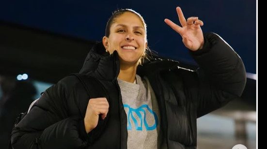 Ana Beatriz Corrêa diz, porém, que não encerra sua história com o vôlei - Reprodução / Instagram