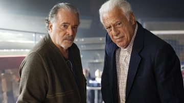 Tony Ramos interpreta Otoniel e Antonio Fagundes vive Arthur na novela 'Quem Ama Cuida' - Fabio Rocha/Globo