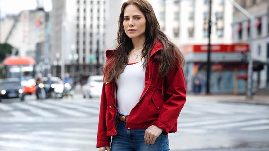 Letícia Colin interpreta a protagonista Adriana em 'Quem Ama Cuida' - Manoella Mello/Globo