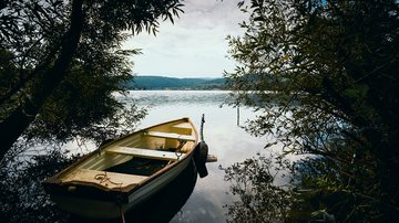 A solidão não se vence apenas com companhia, mas com sentido - Envato