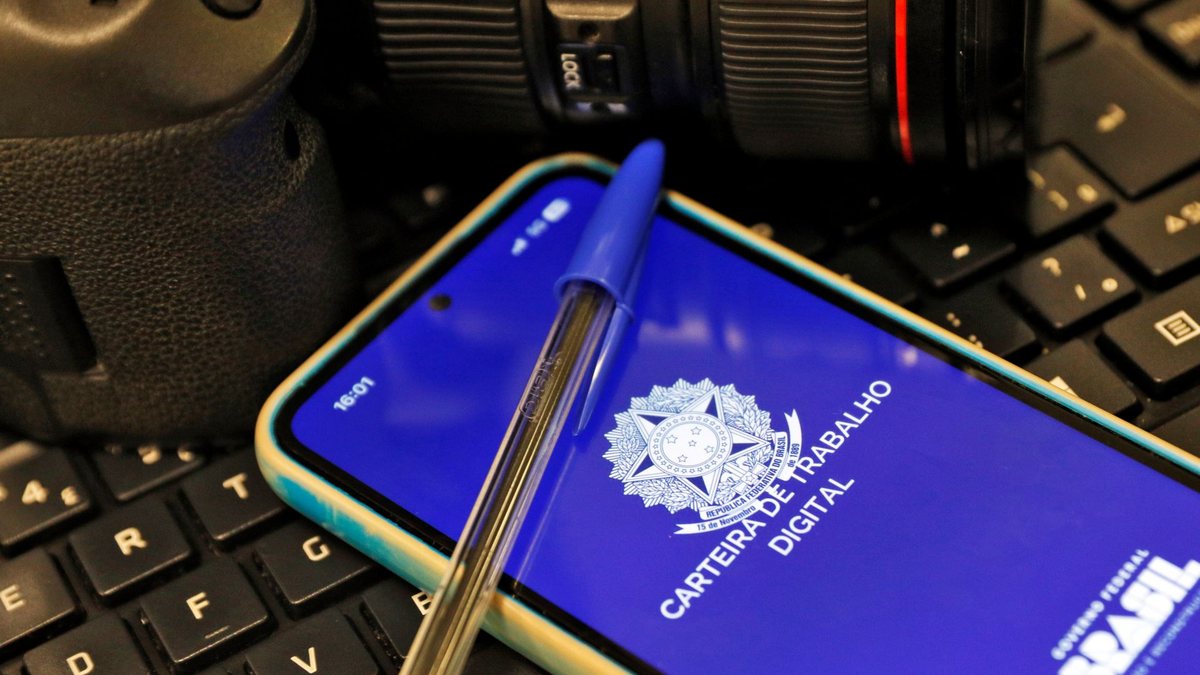 Legislação atual limita uso do FGTS como garantia do crédito consignado - Bruno Peres/Agência Brasil