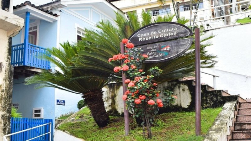 Casa de Cultura Roberto Carlos é parada obrigatória de fãs em Cachoeiro - Reprodução/visite.museus.gov.br