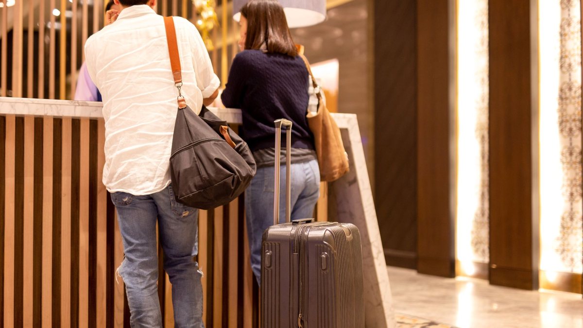 Check-in digital foi criado para modernizar o processo de entrada dos hóspedes - Adobe Stock