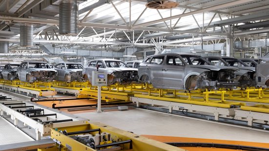 Expectativa de alta da indústria melhora de 1,1% para 1,6% neste ano - Adobe Stock