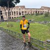 Cristina Palmaka, 57 anos, completou este ano sua 18ª maratona no circuito de Roma - Arquivo pessoal