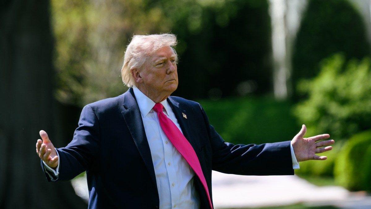 Trump disse que os enviados especiais não farão um voo de 18 horas para ir até lá - Divulgação/whitehouse.gov