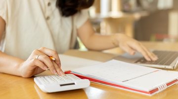 Alguns bancos aguardavam a regulamentação para iniciar as renegociações - Envato