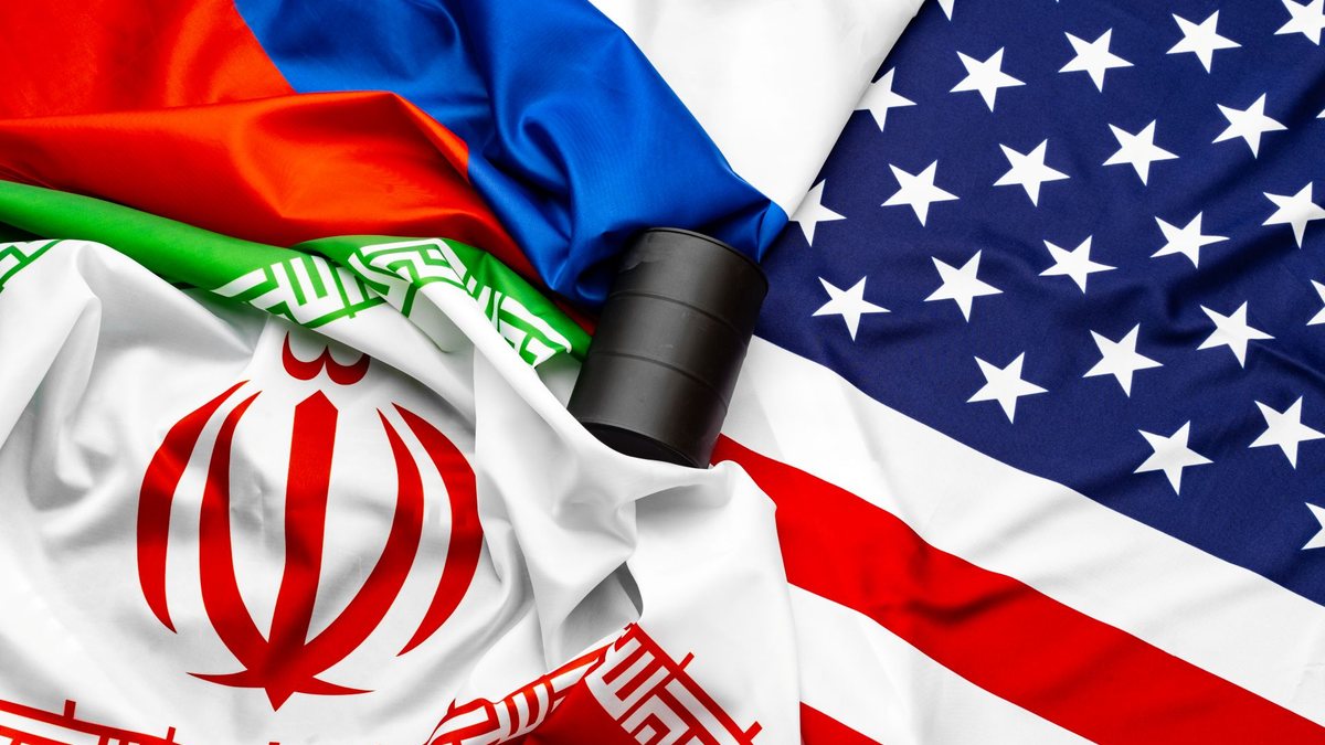 Derrubada das aeronaves militares americanas é evento raro que não acontecia há mais de 20 anos - Envato