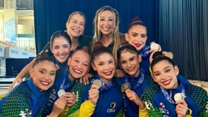 Time é integrado por Duda Arakaki, Nicole Pircio, Sofia Madeira, Maria Paula Caminha e Julia Kurunczi - Reprodução/Instagram via @cbginastica