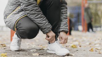 Controlar hipertensão, diabetes e colesterol, abandonar o cigarro, dormir bem, evitar álcool e praticar atividade são alguns fatores positivos - Freepik