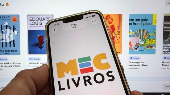 Plataforma MEC Livros vai ampliar seu acervo de 8 mil para 25 mil títulos - Rafa Neddermeyer/Agência Brasil