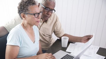 IR 2026: Aposentei e sigo trabalhando, como declarar duas fontes de renda?