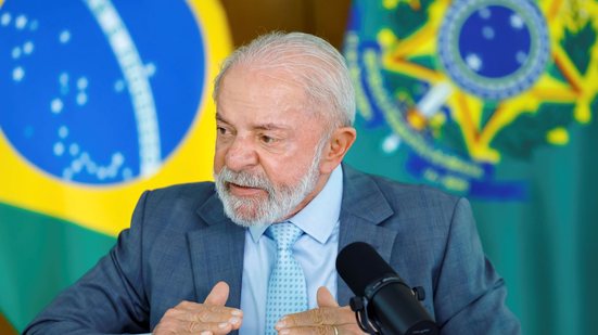 Lula afirmou que a proposta “devolve tempo aos trabalhadores e trabalhadoras” - Ricardo Stuckert/PR