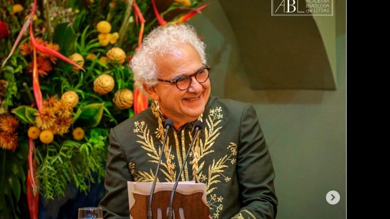 Autor de nove livros de ficção, Hatoum é também tradutor, professor e arquiteto - Reprodução/Instagram @miltonhatoum_oficial