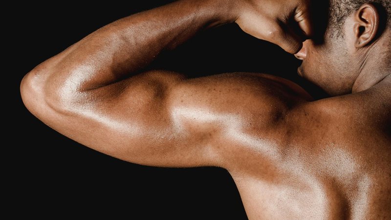 Para quem busca hipertrofia, a frequência de treino varia de acordo com o perfil - Banco de Imagens / Pexels