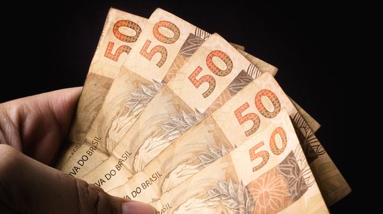 Novo Desenrola deve ter descontos de até 90% em dívidas e juros menores - Adobe Stock