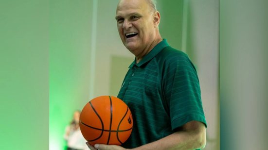 Ídolo do basquete, Oscar Schmidt morreu na tarde de sexta-feira, 17, aos 68 anos - Reprodução/Instagram