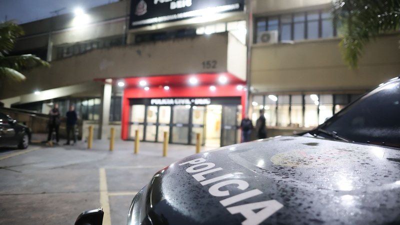 Deic seria uma das unidades da polícia civil onde o esquema criminoso funcionava - Divulgação/SSP