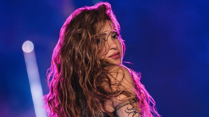 Para encurtar a distância entre Shakira e os fãs, uma passarela avançará 25 metros em direção ao público - Foto: @chriscornejo