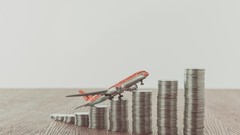 Reflexo do conflito no Oriente Médio, tendência para o preço das passagens segue em alta - Envato