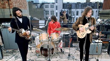 O último show dos Beatles no topo do edifício Savile Row, relembrado no documentário "Get Back" - Divulgação