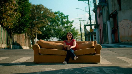 'Catadoras' foi lançado em 2024 e acompanha quatro mulheres catadoras, que também são mães, filhas, esposas, ativistas - Reprodução/ Cinemateca Brasileira