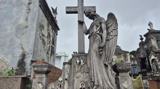 Arte tumular no cemitério da Quarta Parada - Divulgação/Consolare