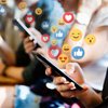 A Meta tem atuado na limitação de conteúdos para menores de idade, como o apoio à "Lei Felca" - Adobe Stock