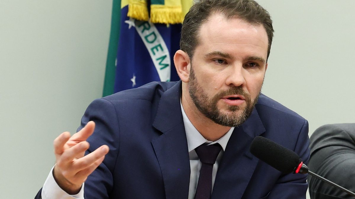 Ministro Dario Durigan diz que também foi identificado o uso de criptoativos para fins de lavagem de dinheiro - Lula Marques/Agência Brasil